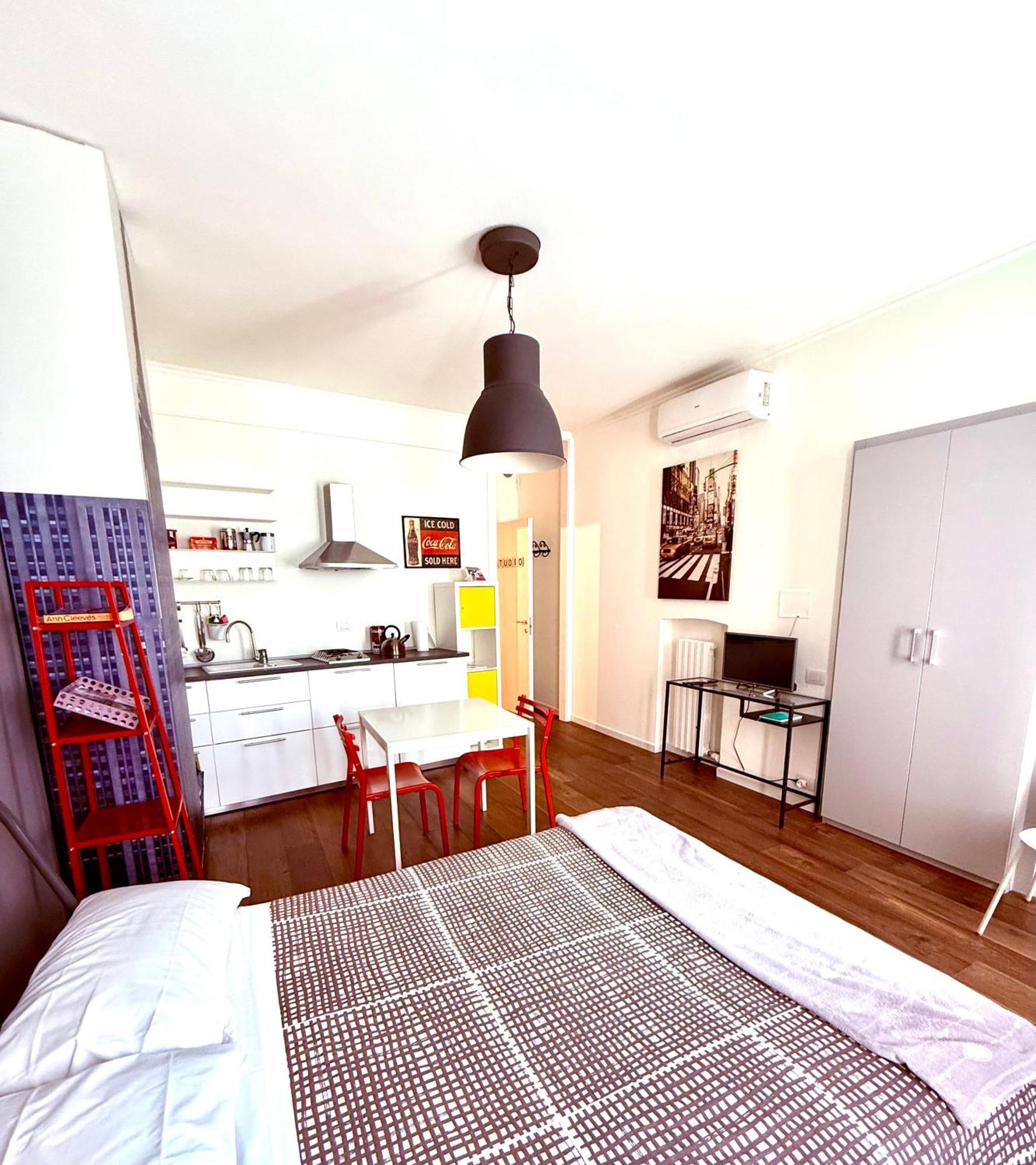 Al Centro Citta Apartment Bergamo Bagian luar foto